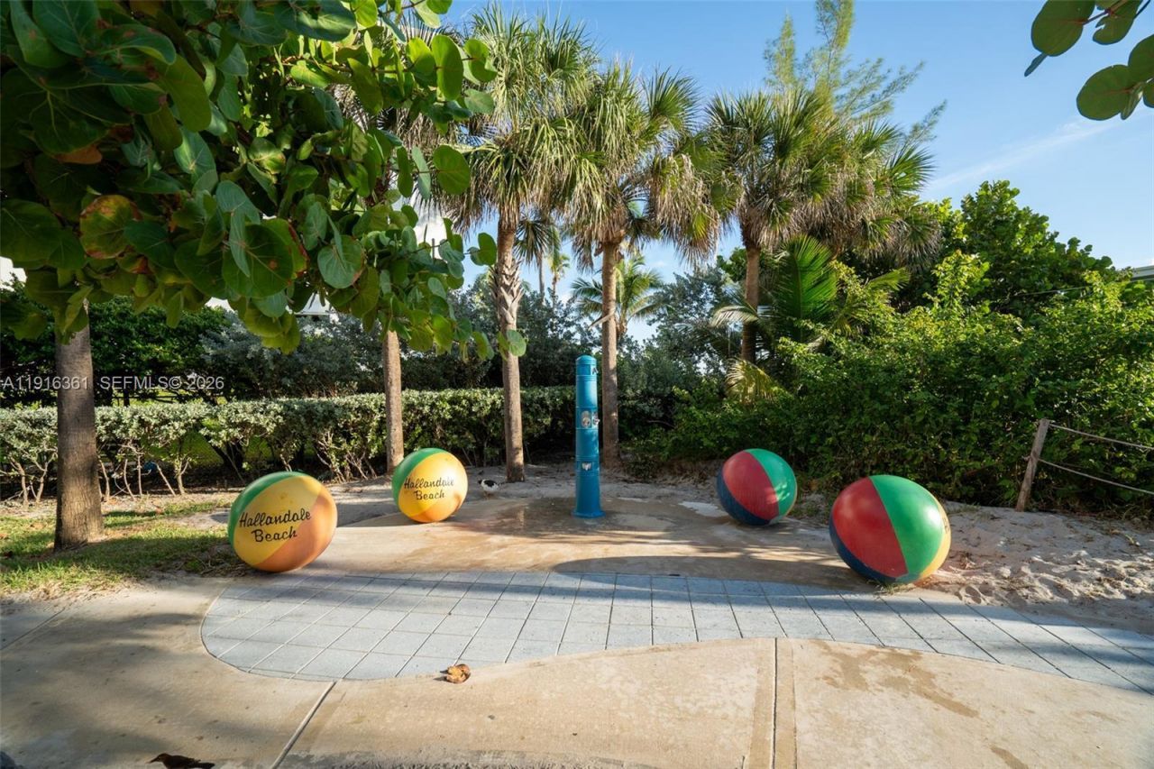 1849 S Ocean Dr, Unit 1509, Hallandale Beach, FL 33009 Photo