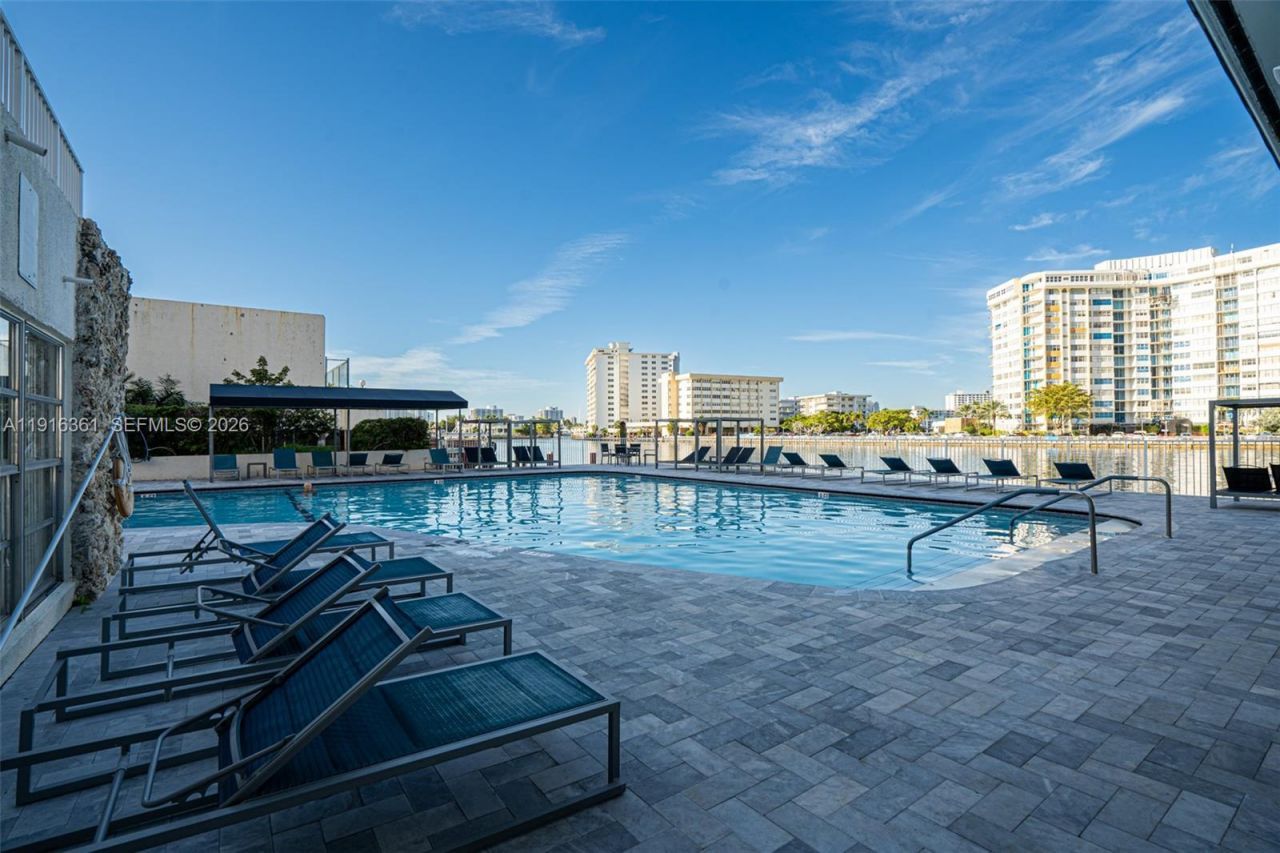 1849 S Ocean Dr, Unit 1509, Hallandale Beach, FL 33009 Photo