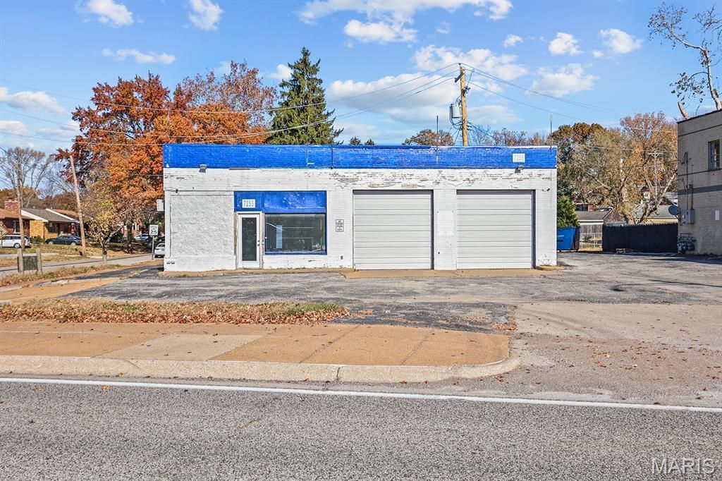 7255 Olive Boulevard, University City, MO 63130 Main Photo