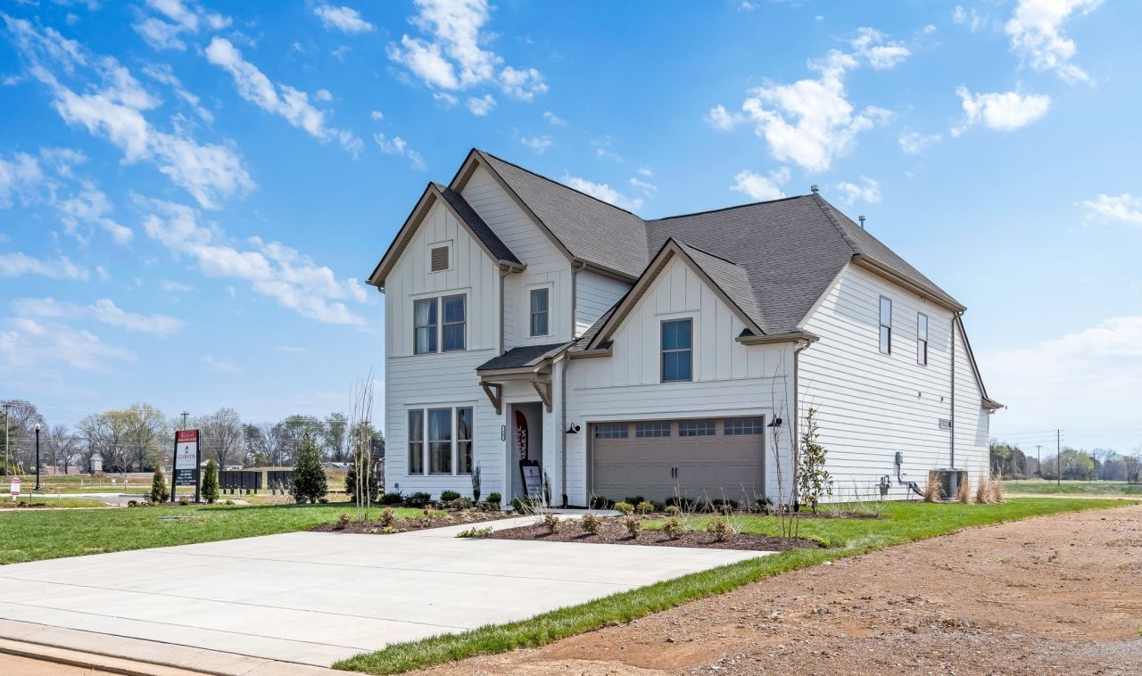 7704 Chapin Dr, Murfreesboro, TN 37129 Main Photo