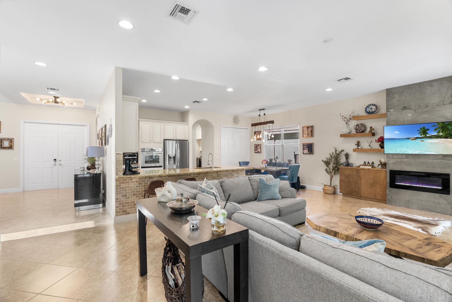 12085 Aviles Circle, Palm Beach Gardens, FL 33418 Photo