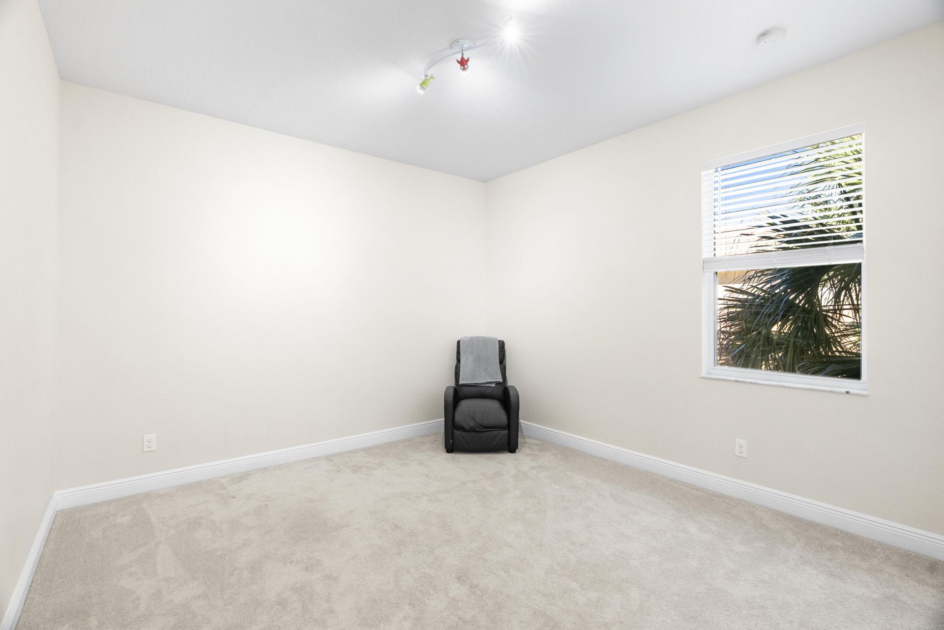 12085 Aviles Circle, Palm Beach Gardens, FL 33418 Photo