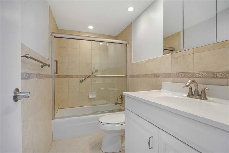 4250 Galt Ocean Drive, Unit PHB, Fort Lauderdale, FL 33308 Photo