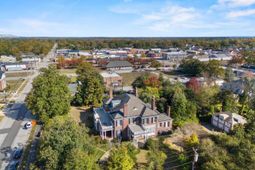 116 N Matson photo 4