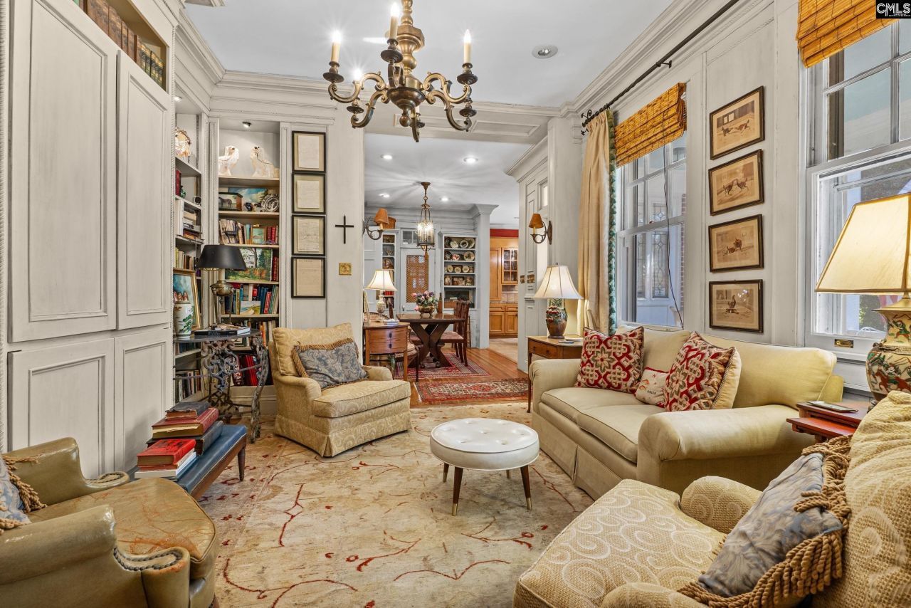 116 N Matson Photo 23