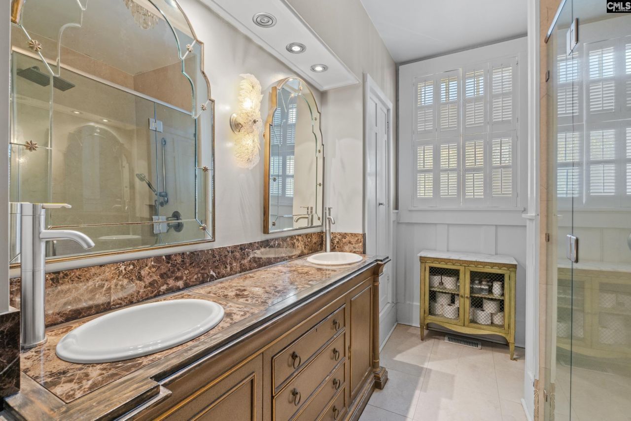 116 N Matson Photo 31