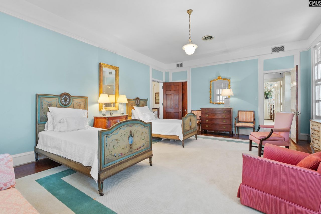 116 N Matson Photo 47