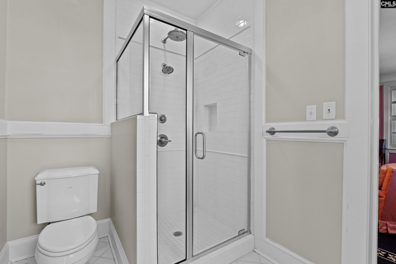 116 N Matson Photo 51