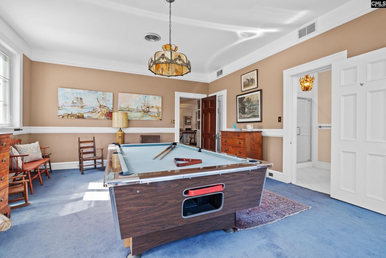 116 N Matson Photo 54