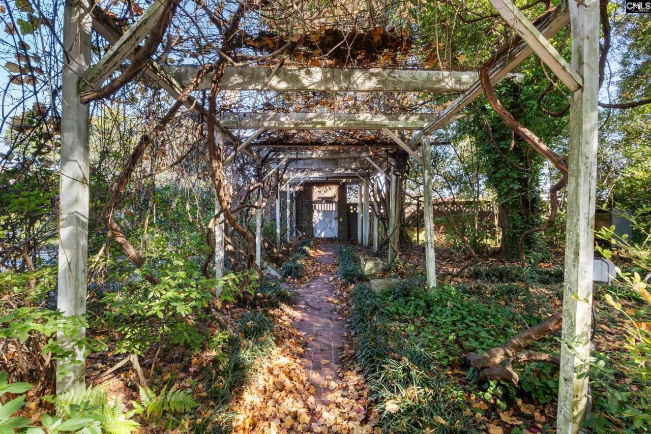 116 N Matson Photo 60