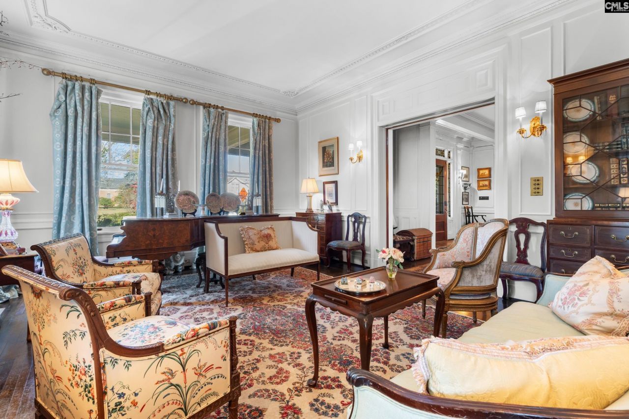 116 N Matson Photo 8