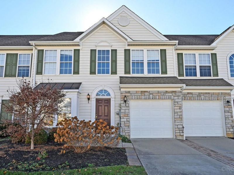 7135 Thorndale Lane, Newtown, OH 45244 Photo 1