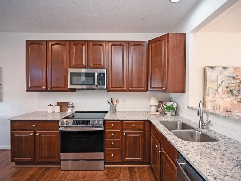 7135 Thorndale Lane, Newtown, OH 45244 Photo 10