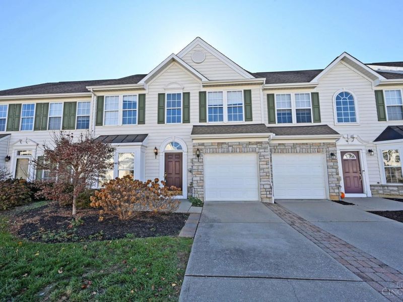 7135 Thorndale Lane, Newtown, OH 45244 Photo 2