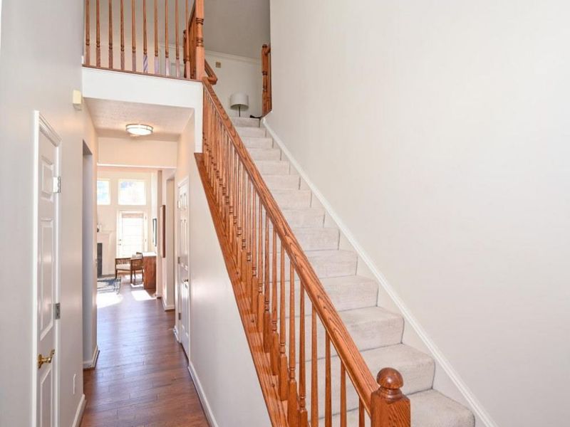 7135 Thorndale Lane, Newtown, OH 45244 Photo 5