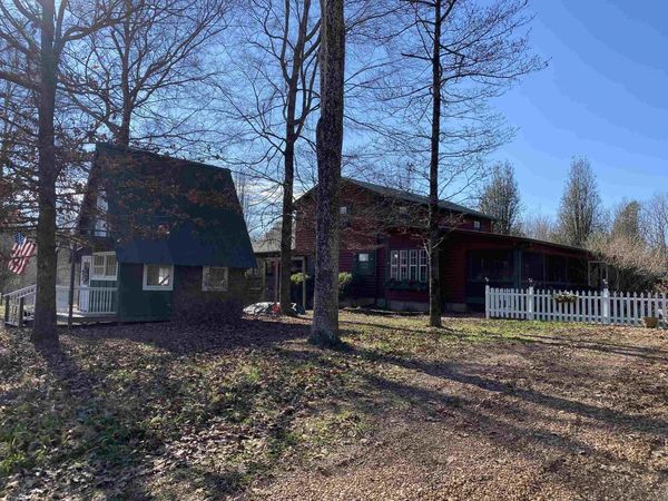 2835 CERRO GORDO RD, Olivehill, TN 38475