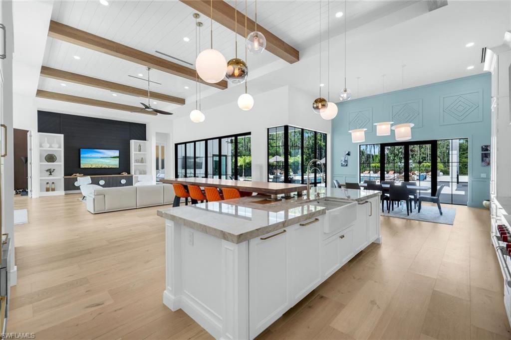 6677 Hunters Rd, Naples, FL 34109 Photo