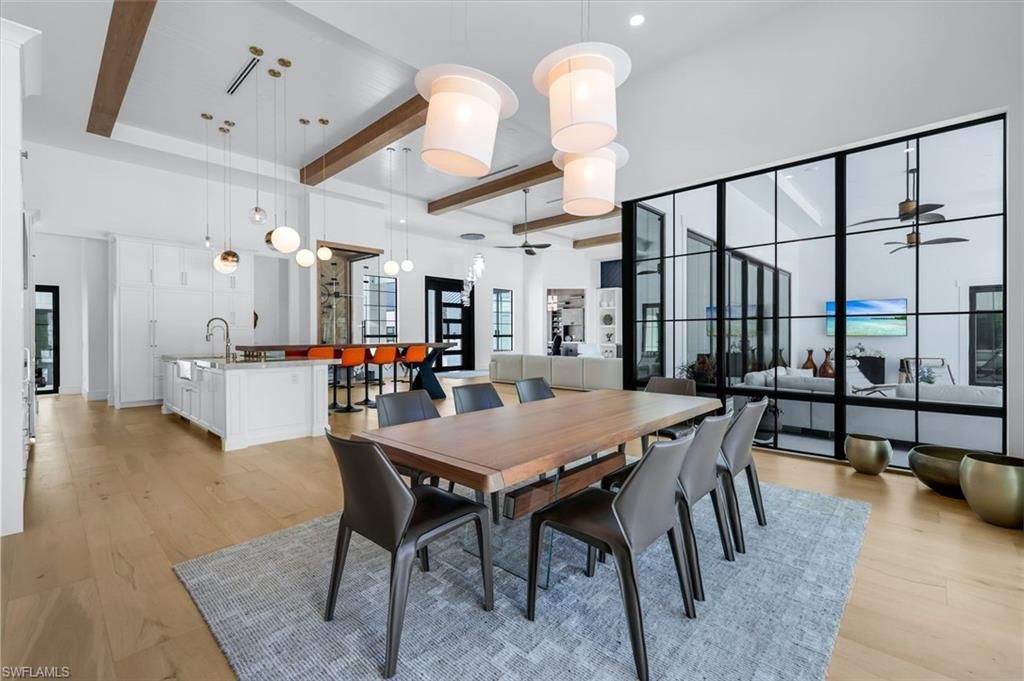 6677 Hunters Rd, Naples, FL 34109 Photo