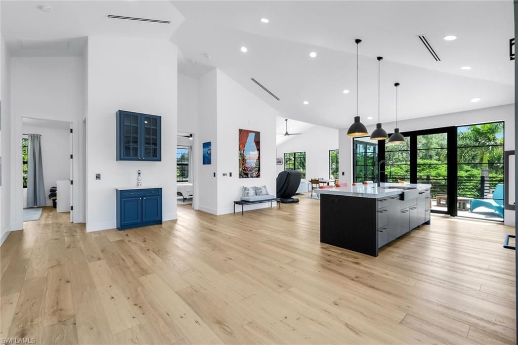 6677 Hunters Rd, Naples, FL 34109 Photo