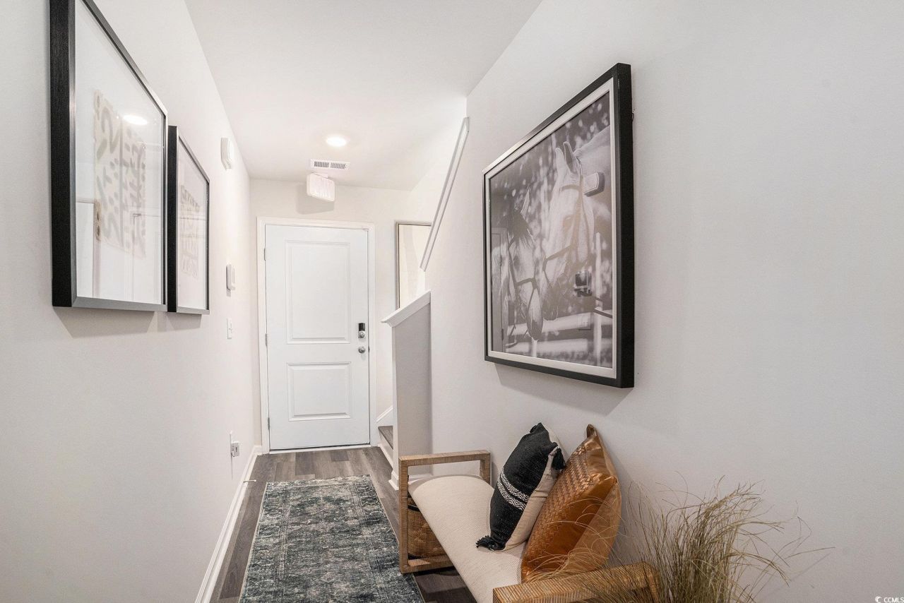 571 Gemstone Blvd Photo 2