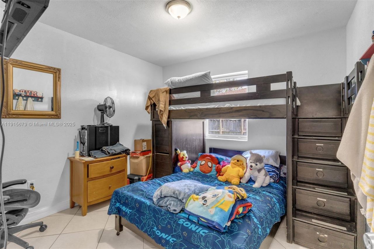 10755 SW 217th St, Miami, FL 33170 Photo