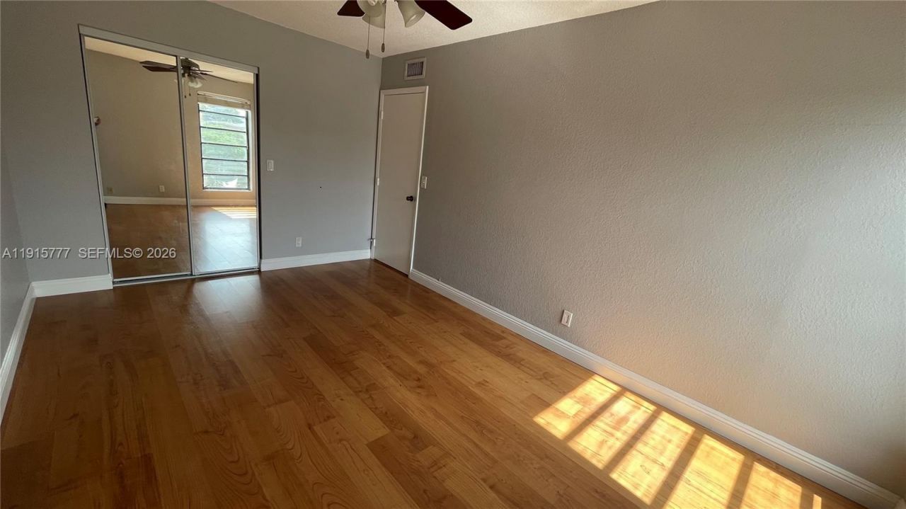 9113 Limetree Ln, Unit 170, Pembroke Pines, FL 33024 Photo