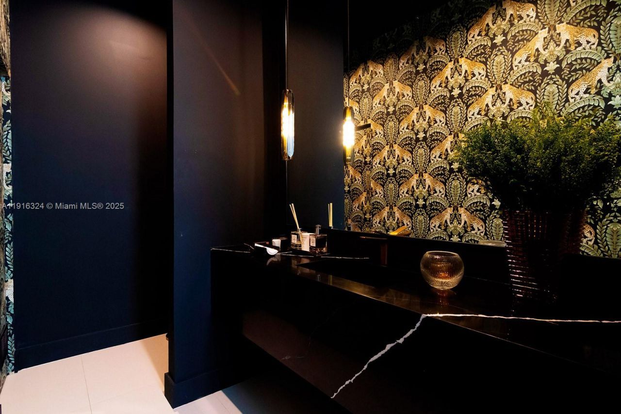 10151 SW 3rd St, Plantation, FL 33324 Photo