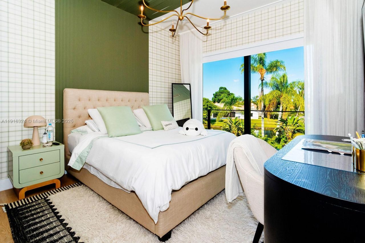 10151 SW 3rd St, Plantation, FL 33324 Photo