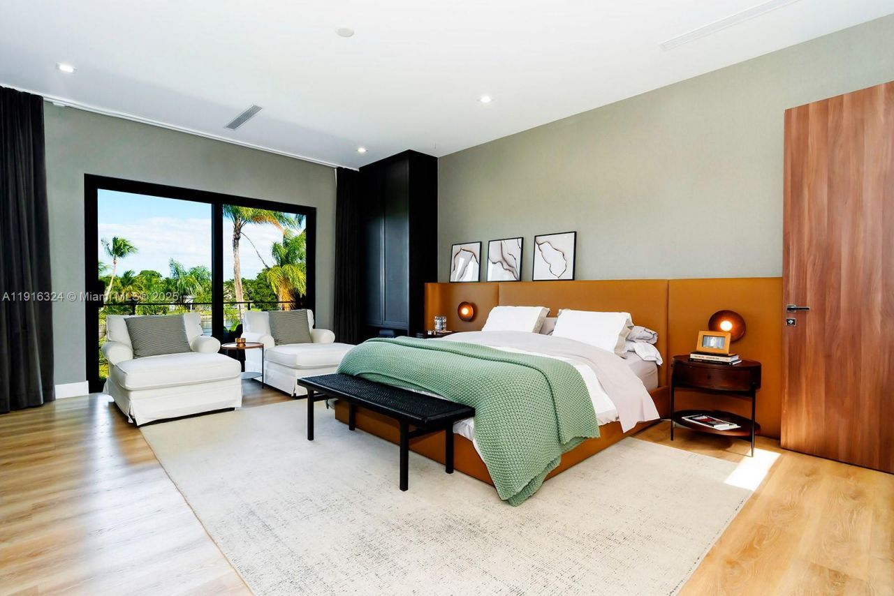 10151 SW 3rd St, Plantation, FL 33324 Photo