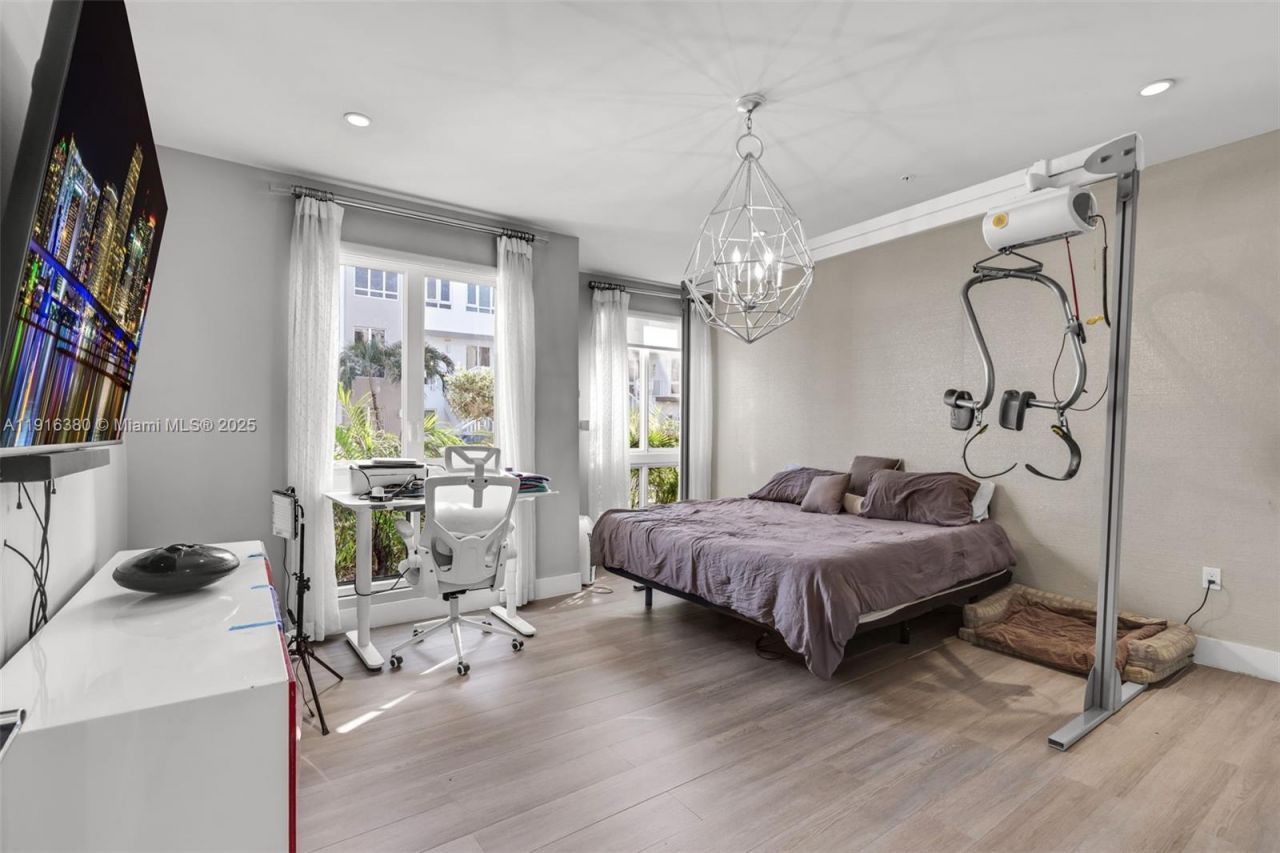 10305 NW 63rd Ter, Unit 105, Doral, FL 33178 Photo