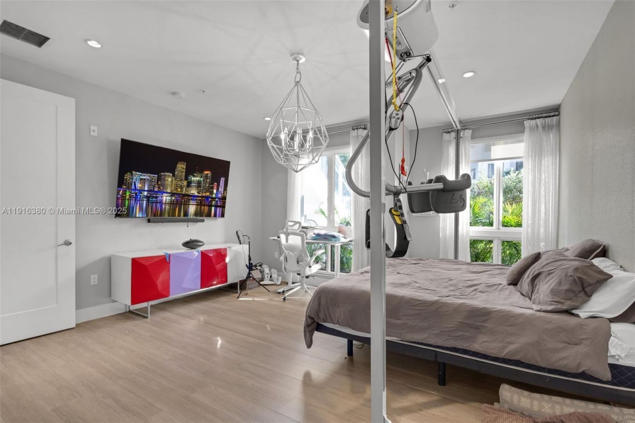 10305 NW 63rd Ter, Unit 105, Doral, FL 33178 Photo