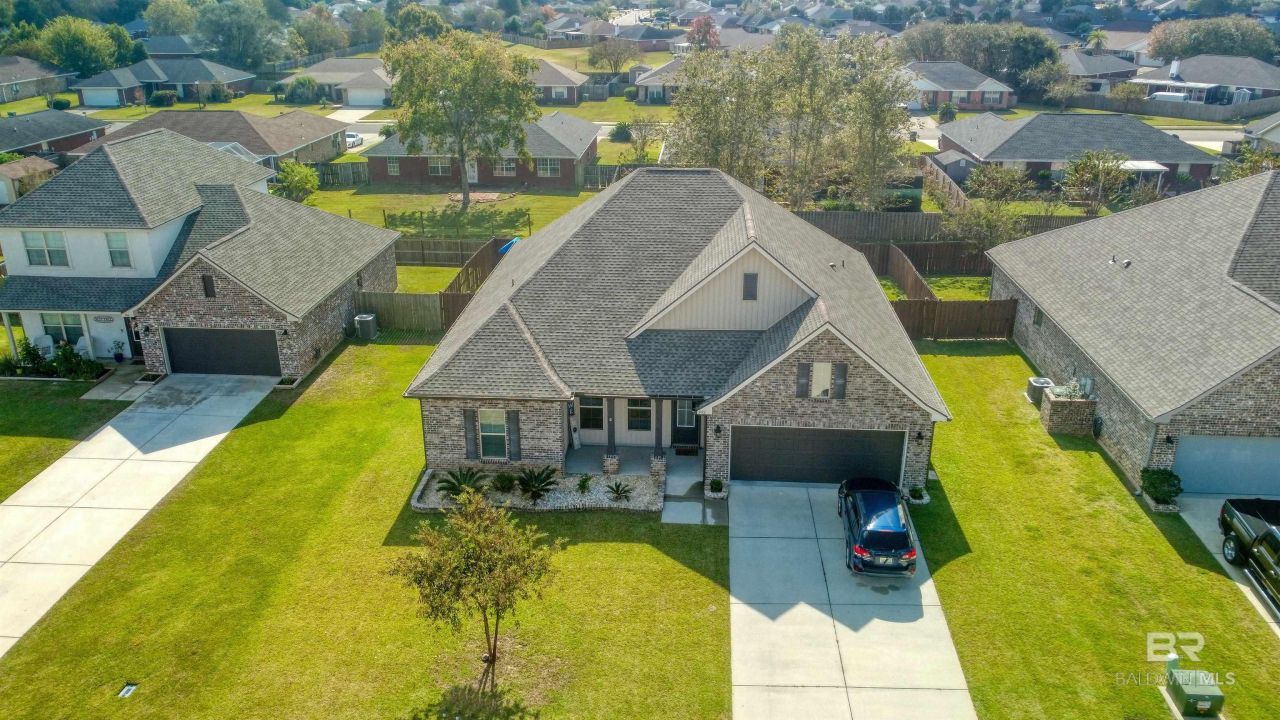992 Dalton Circle, Foley, AL 36535 Main Photo