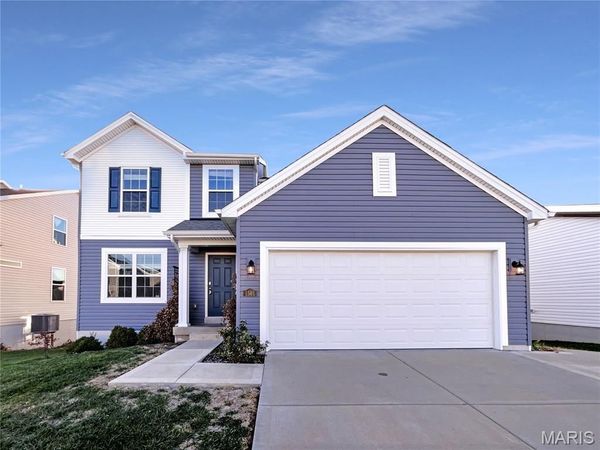 1561 Misty River Drive, St Paul, MO 63366