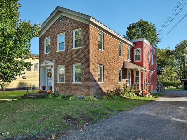 212 E Main Street, Johnstown, NY 12095