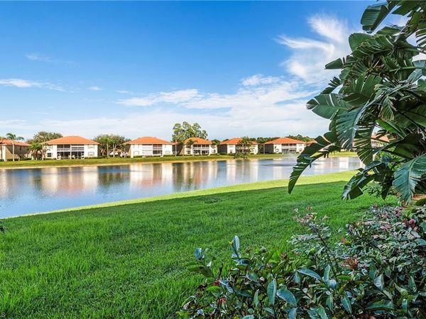 280 Robin Hood CIR, Unit 101, NAPLES, FL 34104