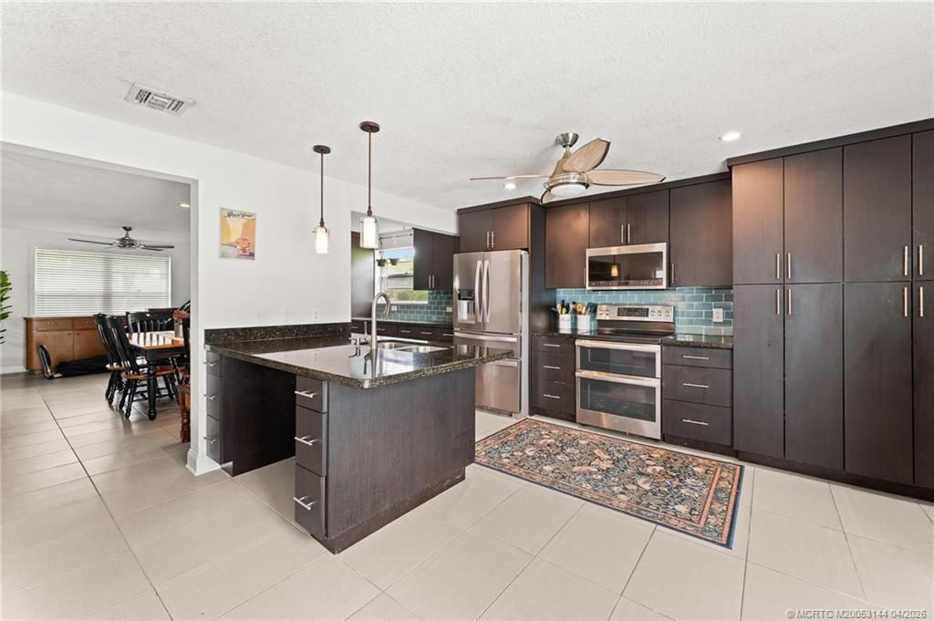 5092 SE Nassau Terrace, Stuart, FL 34997 Photo