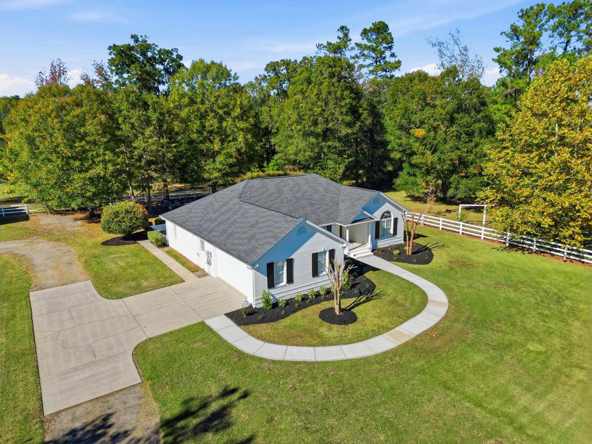 4337 Highway 65 Photo 8