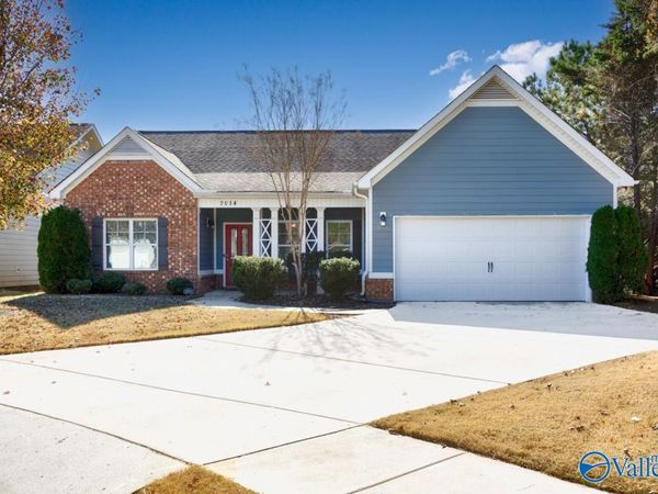 7014 Camrose Lane NW, Huntsville, AL 35806