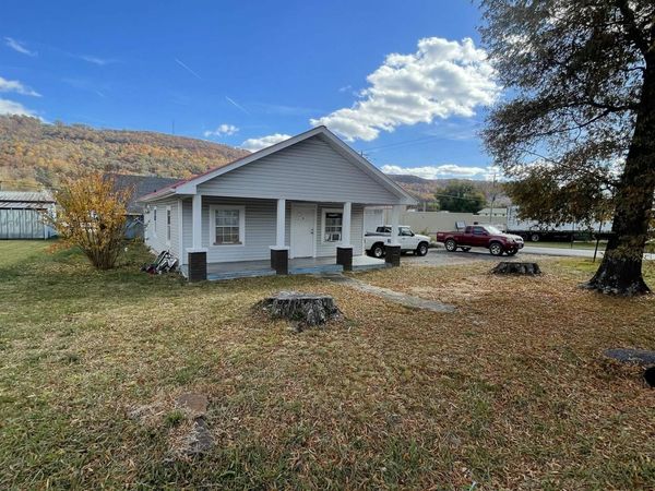 1201 Grand Avenue NW, Unit 2, Fort Payne, AL 35967