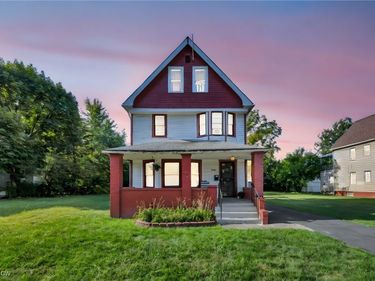 9700 Hilgert Drive, Cleveland, OH 44104