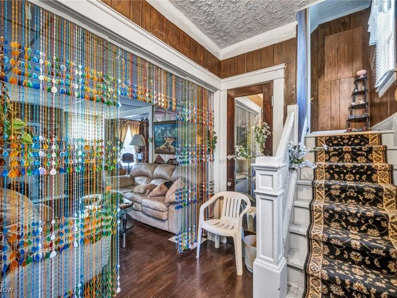 9700 Hilgert Drive, Cleveland, OH 44104 Photo 19