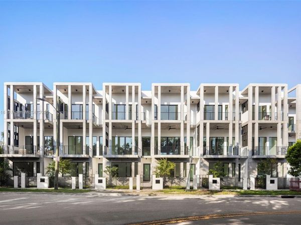 86 SW 28th Rd, Unit 7, Miami, FL 33129