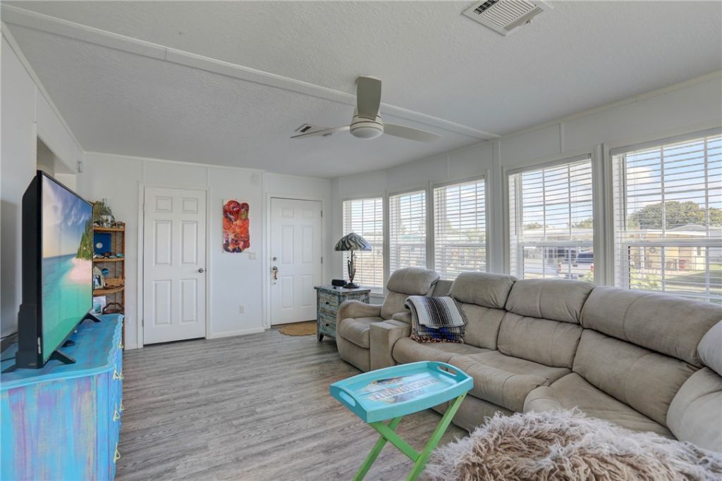 838 Wren Circle, Barefoot Bay, FL 32976 Photo