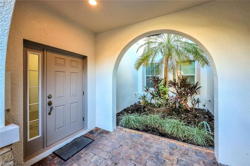 9537 Ironstone Ter, Unit 201, Naples, FL 34120 Photo