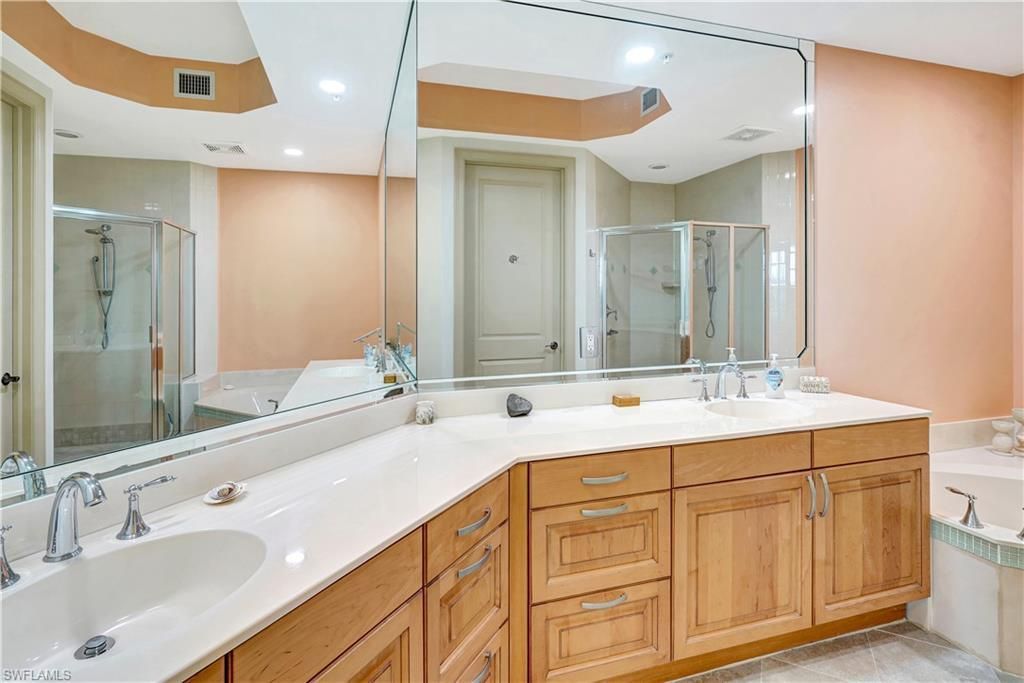 14350 Riva Del Lago Dr, Unit 402, Fort Myers, FL 33907 Photo