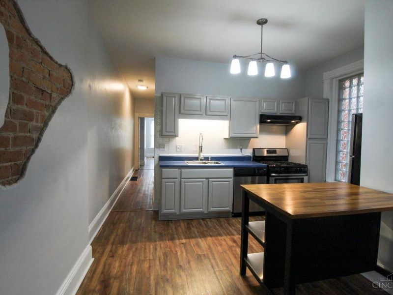 421 Hopkins Street, Cincinnati, OH 45203 Photo 11