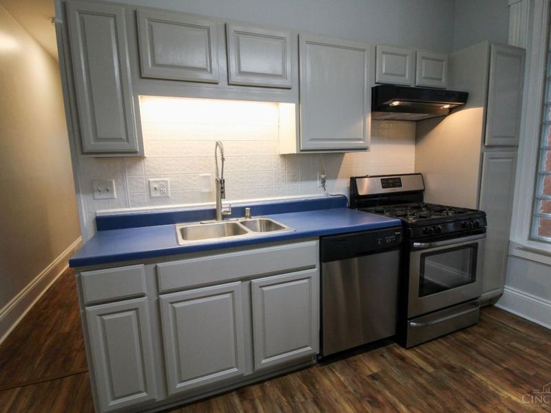 421 Hopkins Street, Cincinnati, OH 45203 Photo 21