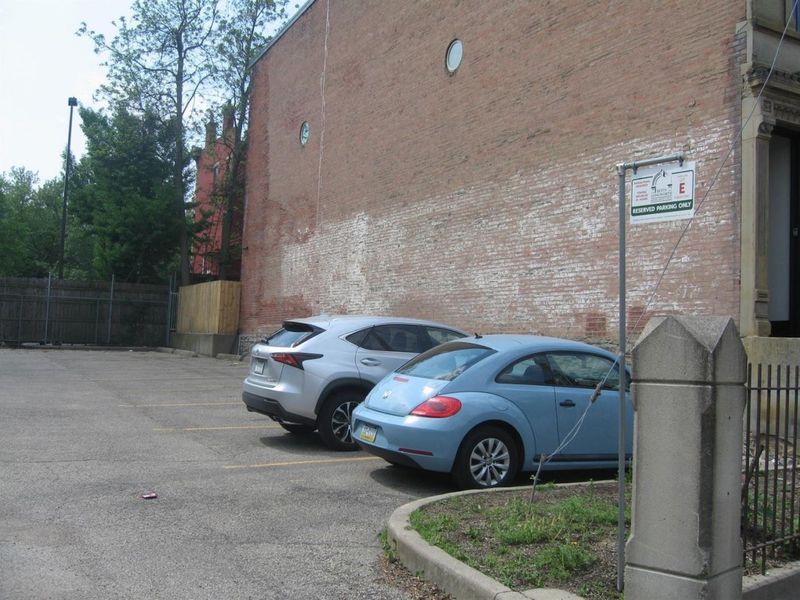 421 Hopkins Street, Cincinnati, OH 45203 Photo 30