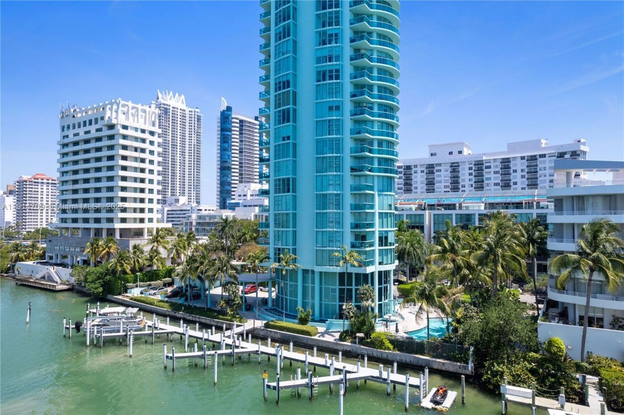 6000 Indian Creek Dr, Unit PH 2501, Miami Beach, FL 33140 Photo