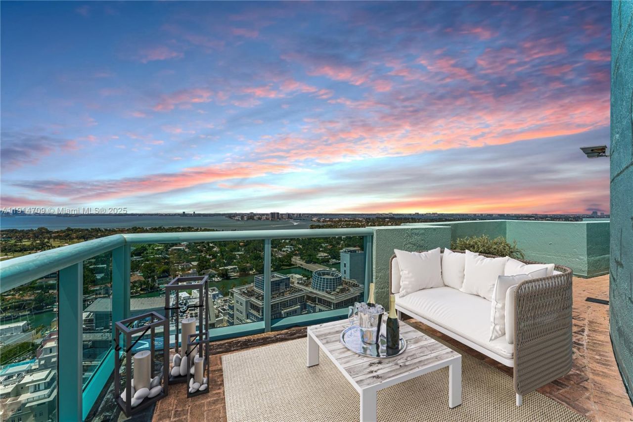 6000 Indian Creek Dr, Unit PH 2501, Miami Beach, FL 33140 Photo